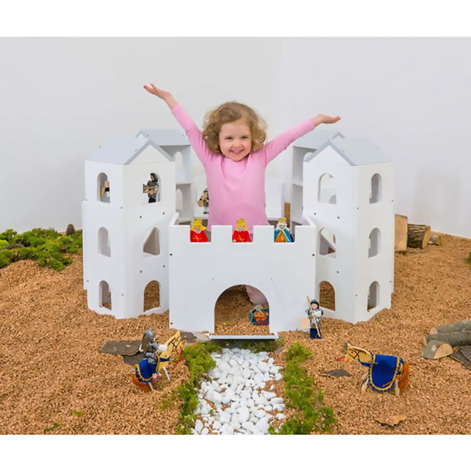 Grande Castello dei Cavalieri – Set in MDF Laccato con Torri e Mura - Ambienti