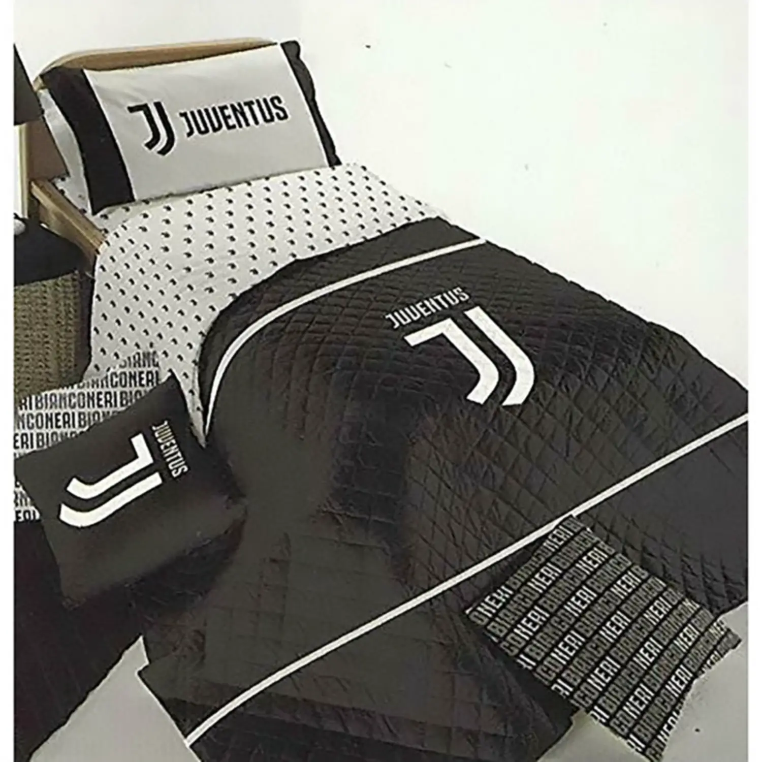 Copriletto Trapuntato 1 Piazza Micro Juventus 170x260 Cm - regalo e gadget valigeria