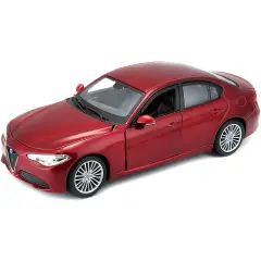 Auto 1:24 Alfa Romeo Giulia 2016 – Modellino da Collezione