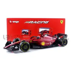 Auto 1:18 Ferrari F1-75 Leclerc (Helmet)
